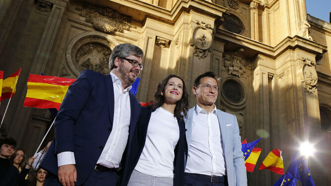 Fran Hervías, ya en el PP; Inés Arrimadas con el partido naufragando; y Luis Salvador, negociando su salida...