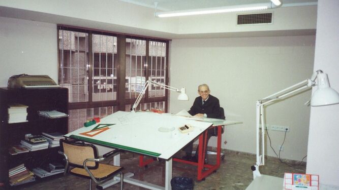 José María González Azcona, en su despacho.