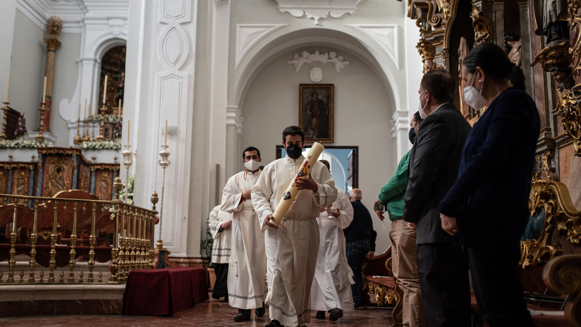 Im&aacute;genes de la Vigilia Pascual oficiada por el Obispo en La Merced