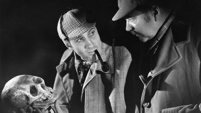 Basil Rathbone y Nigel Bruce como Holmes y Watson en 'The Adventures of Sherlock Holmes' (1939).