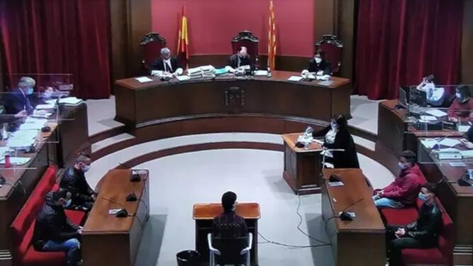 Penas de hasta 31 años de cárcel para tres de los acusados de la 'manada de Sabadell'