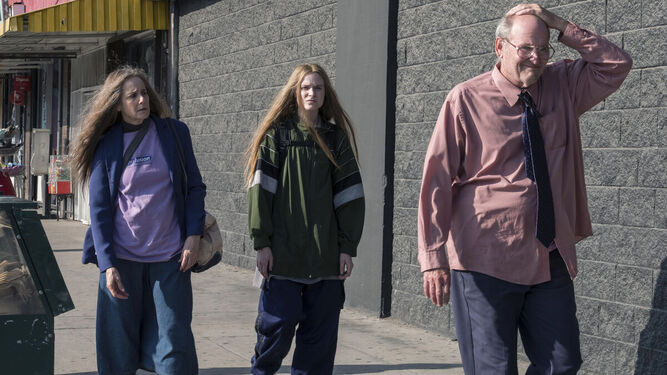 Debra Winger, Evan Rachel Wood y Richard Jenkins en una imagen del filme.