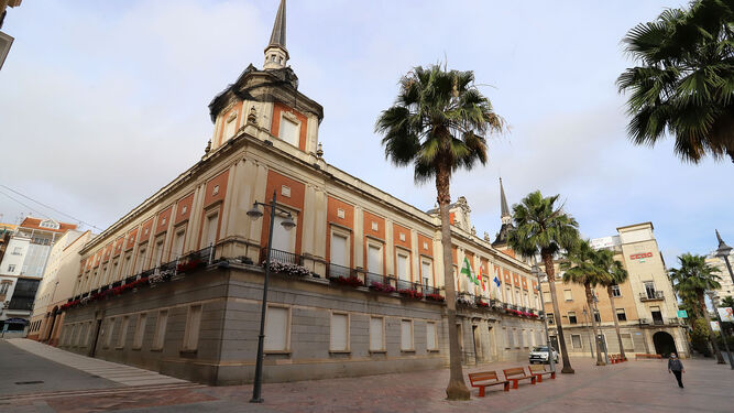El Ayuntamiento de Huelva .