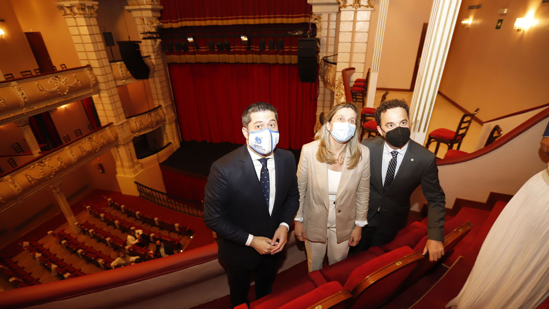 Im&aacute;genes la inauguraci&oacute;n de la remodelaci&oacute;n del Gran Teatro de Huelva