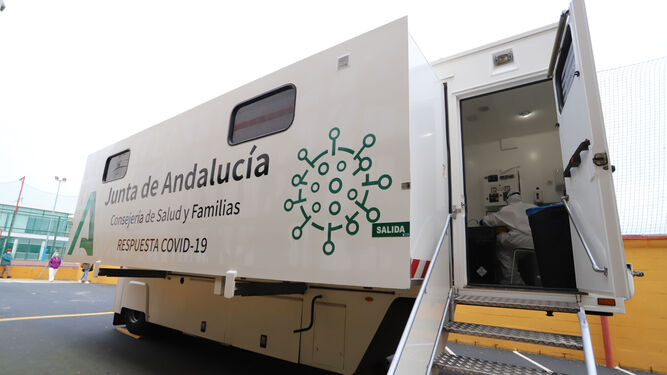 Camión de cribado de la Junta de Andalucía.