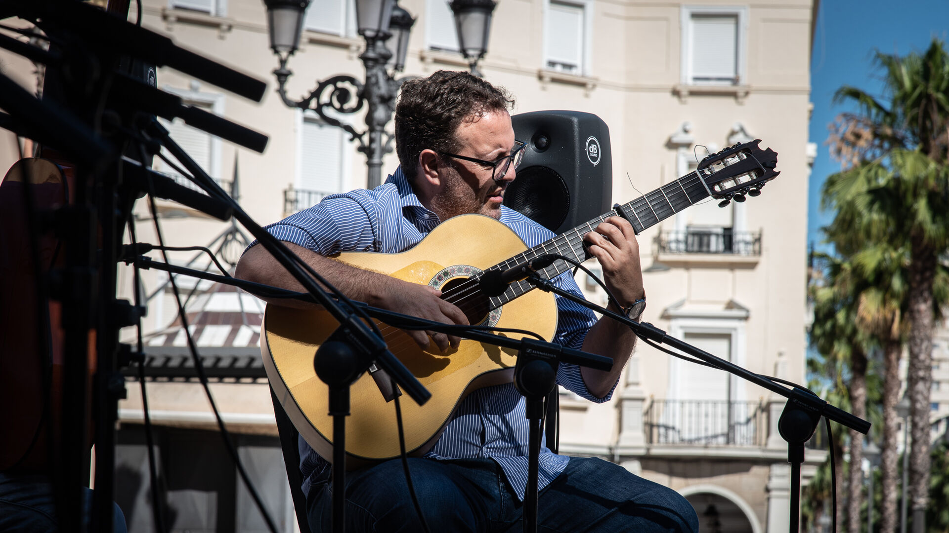 Im&aacute;genes de la pe&ntilde;a La Orden en el festival flamenco Ciudad de Huelva