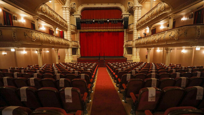 El remodelado Gran Teatro de Huelva.