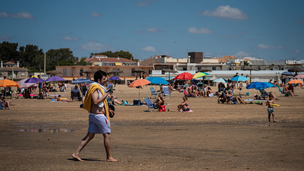 Im&aacute;genes del &uacute;ltimo fin de semana de agosto en las playas de Huelva