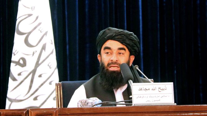 El principal portavoz de los talibanes , Zabihullah Mujahid.