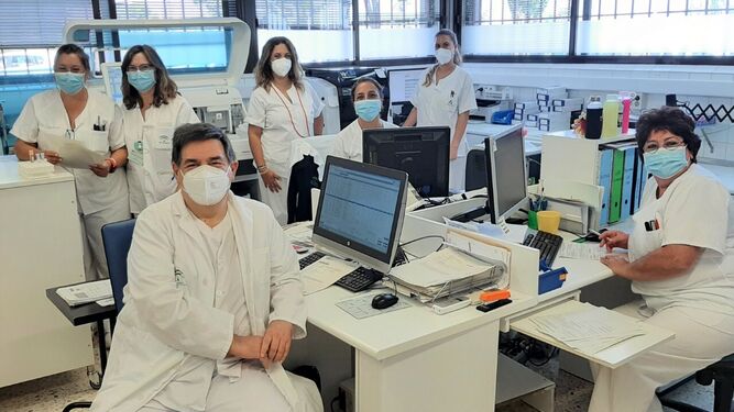 Equipo de microbiología del Hospital Infanta Elena.