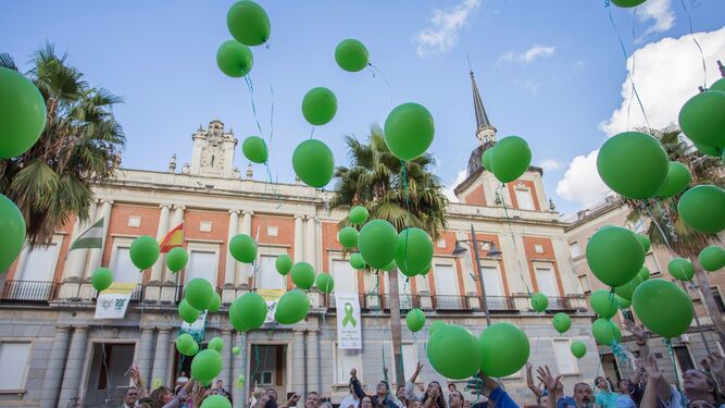 Celebración del Día de la Salud Mental de 2019 en la plaza de la Constitución de Huelva.
