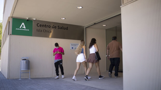 Centro de Salud Isla Chica.