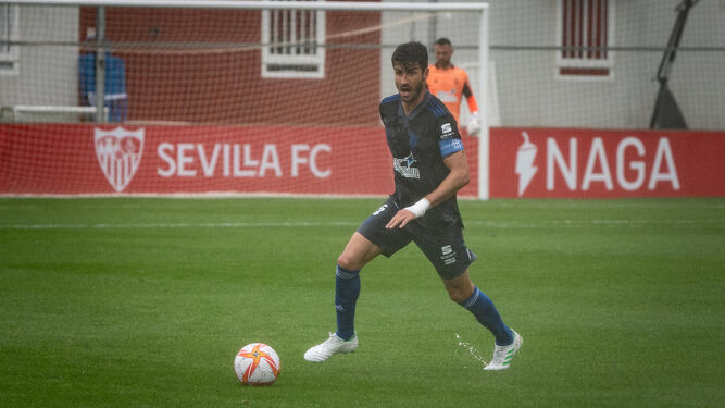Pablo Gallardo, durante el encuentro del sábado ante el Sevilla C.