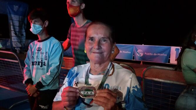 La abuela del atletismo onubense, Vicenta Quintero Rodríguez.