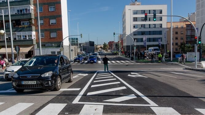 La Avenida de Huelva ya conecta con la de la Sanidad Pública tras la apertura este lunes del último tramo de la Transversal.