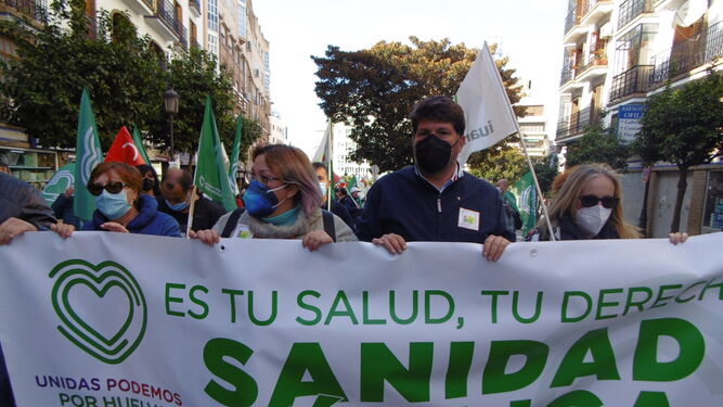 Marcos Toti en la manifestación en defensa de la sanidad pública.