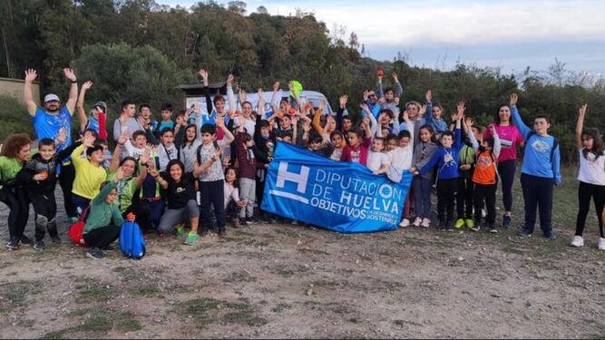 Diputación pone en marcha por la provincia talleres para jóvenes con el objetivo de promover las carreras por montaña