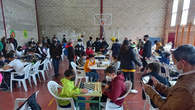 Torneo intercentros de ajedrez que organiza el IES Rafael Reyes de Cartaya.