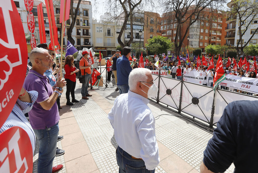 Im&aacute;genes de la manifestaci&oacute;n del 1 de mayo en Huelva