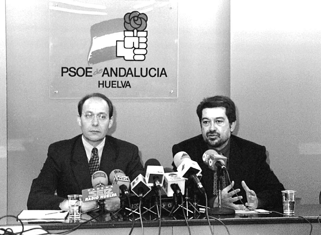 Javier Barrero y Jos&eacute; Juan D&iacute;az Trillo representaron durante a&ntilde;os a los socialistas onubenses.&nbsp;
