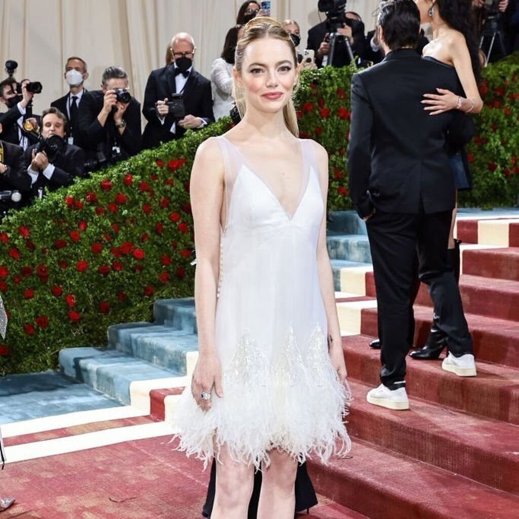 Emma Stone, de Louis Vuitton, entre las peores vestidas de  la  MET Gala 2022