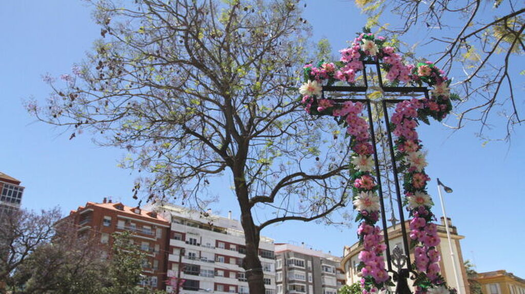 Cruces de Mayo en Huelva capital