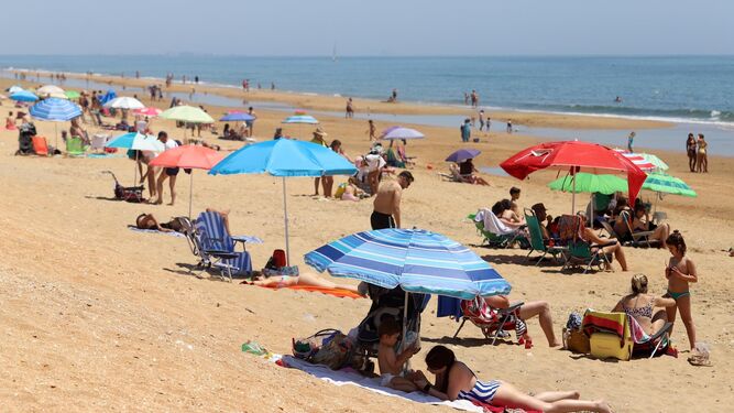 Las playas de Huelva durante la jornada de este domingo.