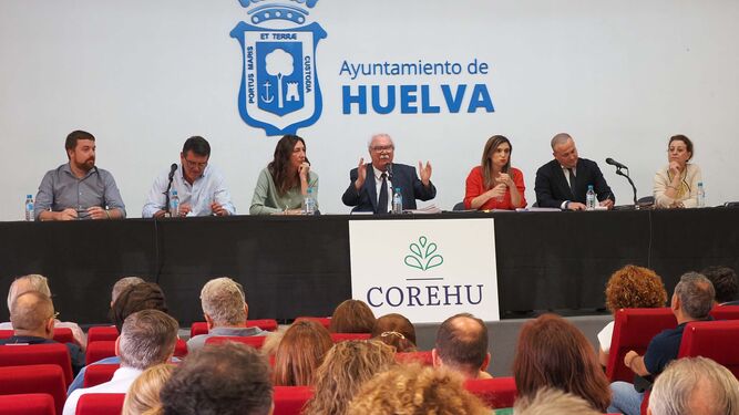 Acto de Corehu con los cabezas de lista por Huelva a las autonómicas.