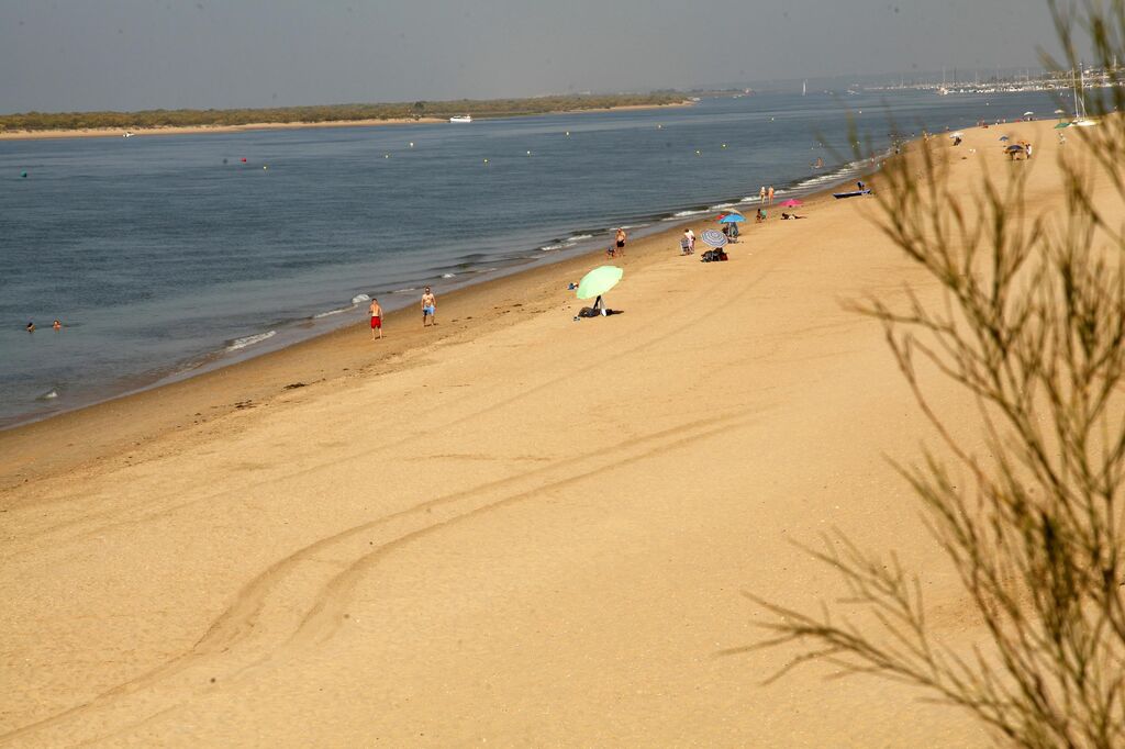 Nuevo Portil, una playa de Huelva que enamora