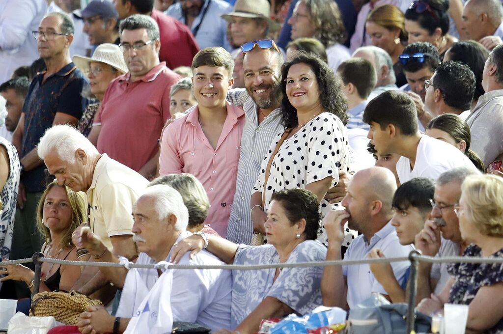 Colombinas 2022: Toros en La Merced. Diego Ventura, Andr&eacute;s Romero y Francisco Vel&aacute;squez salen a hombros en el rejoneo de Huelva