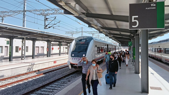 Imagen de archivo de la estación de tren de Huelva.