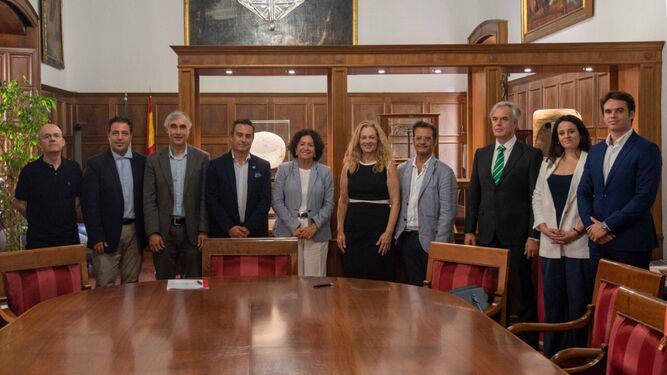 Vellsam y la Universidad de Granada han firmado el convenio para la cátedra esta semana