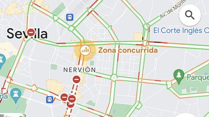 Ruta de Google Maps por Sevilla con zonas marcadas por nivel de tráfico en rojo, verde y naranja