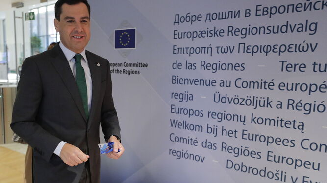 Juanma Moreno, este lunes en la sede del Comité de las Regiones, en Bruselas.