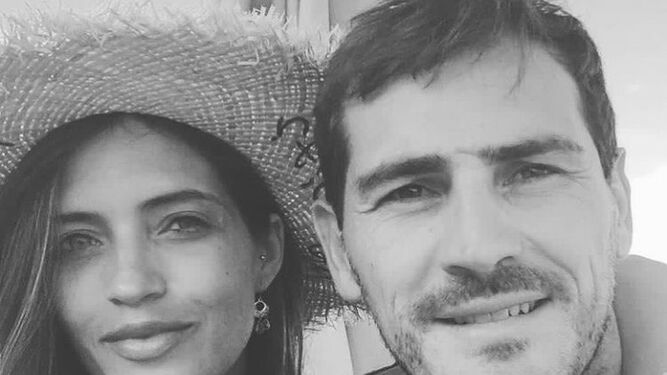 Iker Casillas y Sara Carbonero guardan una buena relación por sus hijos pero cada uno por su lado.