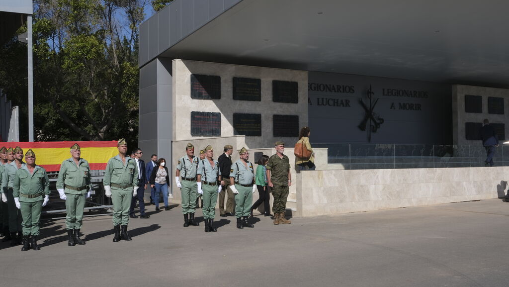 Im&aacute;genes de la visita de la Ministra de Defensa Margarita Robles a la Brigada Alfonso XIII de La Legi&oacute;n