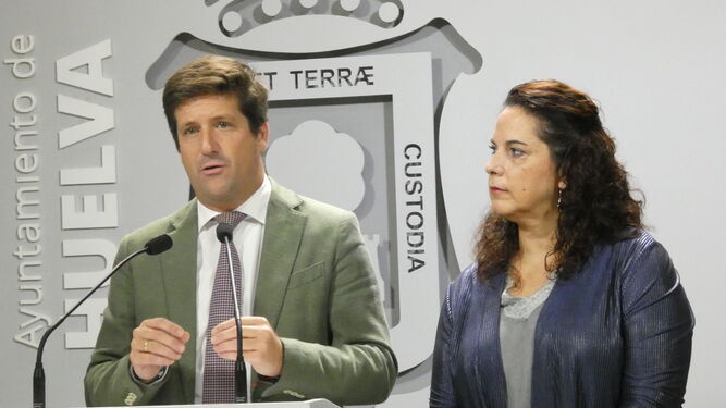 Guillermo García de Longoria y Noelia Álvarez.