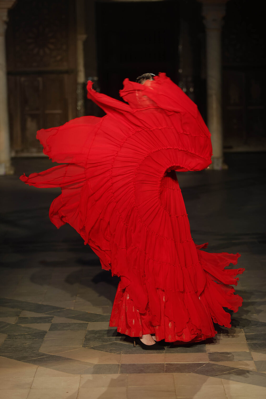 Avance de tendencias flamencas en el desfile de We Love Flamenco, las im&aacute;genes