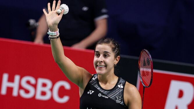 Carolina Marín, feliz tras imponerse a la número uno del mundo en semifinales.
