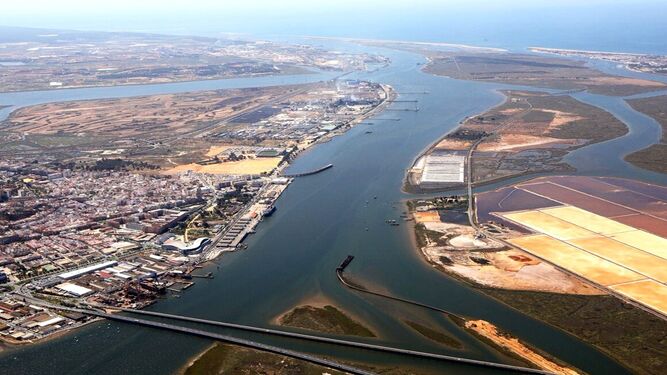 Vista aérea de la Ría de Huelva.