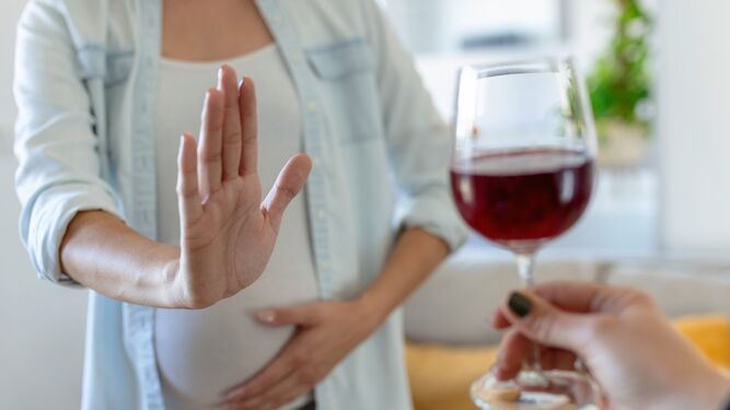 Síndrome alcohólico fetal:  los daños irreversibles de beber alcohol durante el embarazo