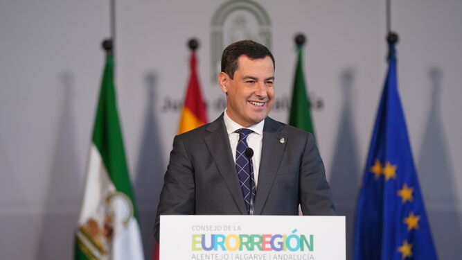 Juanma Moreno en el Consejo de la Eurorregión AlentejoAlgarve-Andalucía.