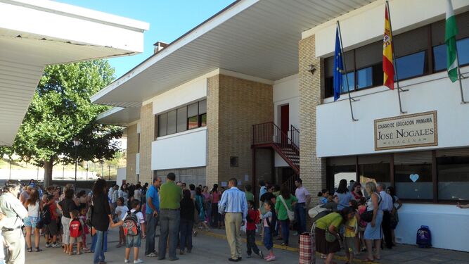 Colegio José Nogales.