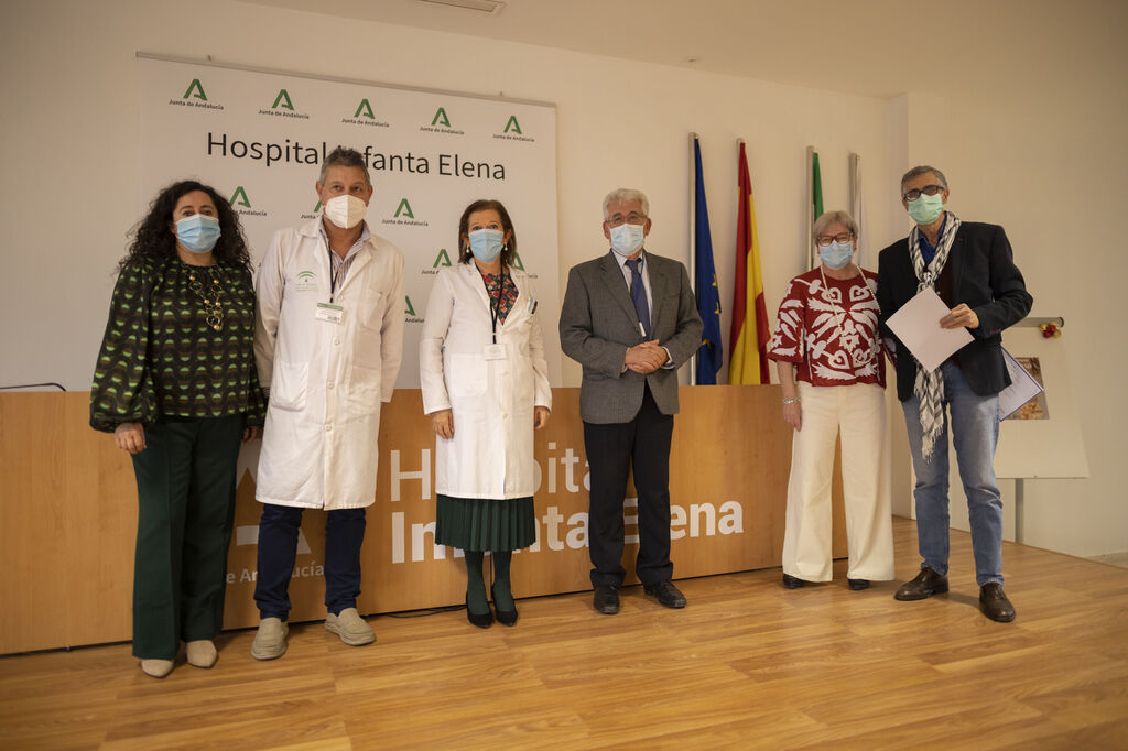 Im&aacute;genes del acto de despedida del personal sanitario del hospital Infanta Elena