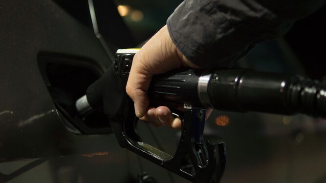 Cepsa y Repsol, entre las empresas que mantienen descuentos en la gasolina y el diésel