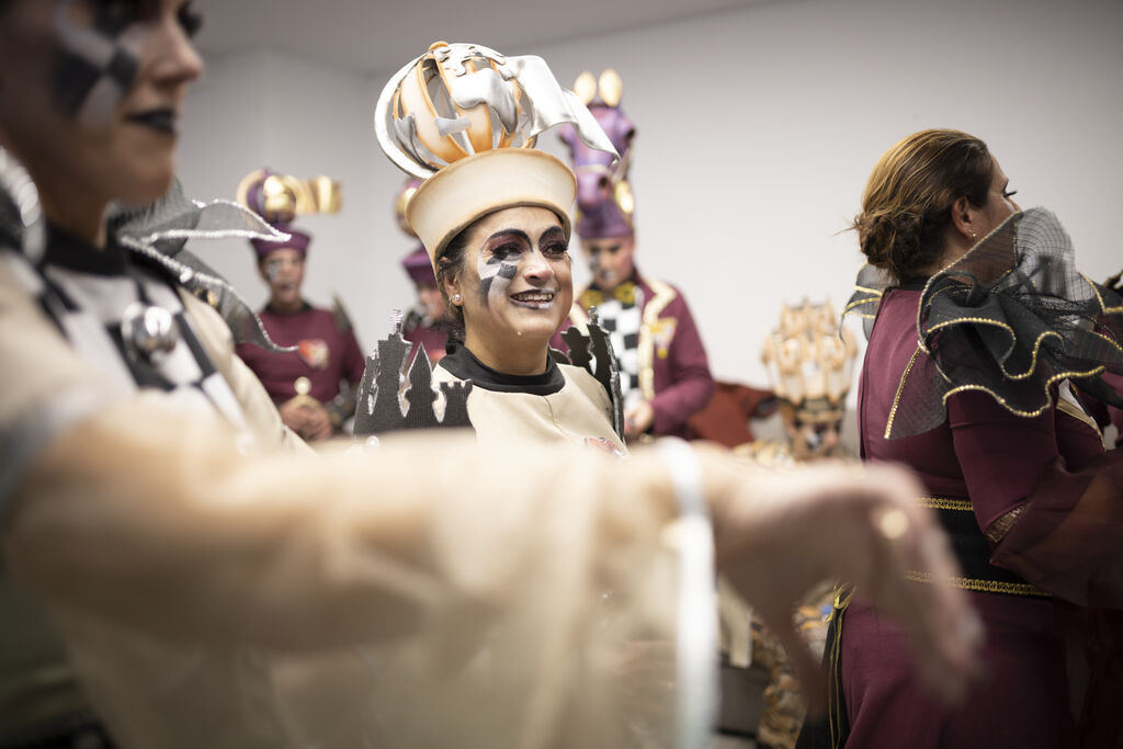 La cuarta jornada de semifinales del Carnaval de Huelva, en im&aacute;genes