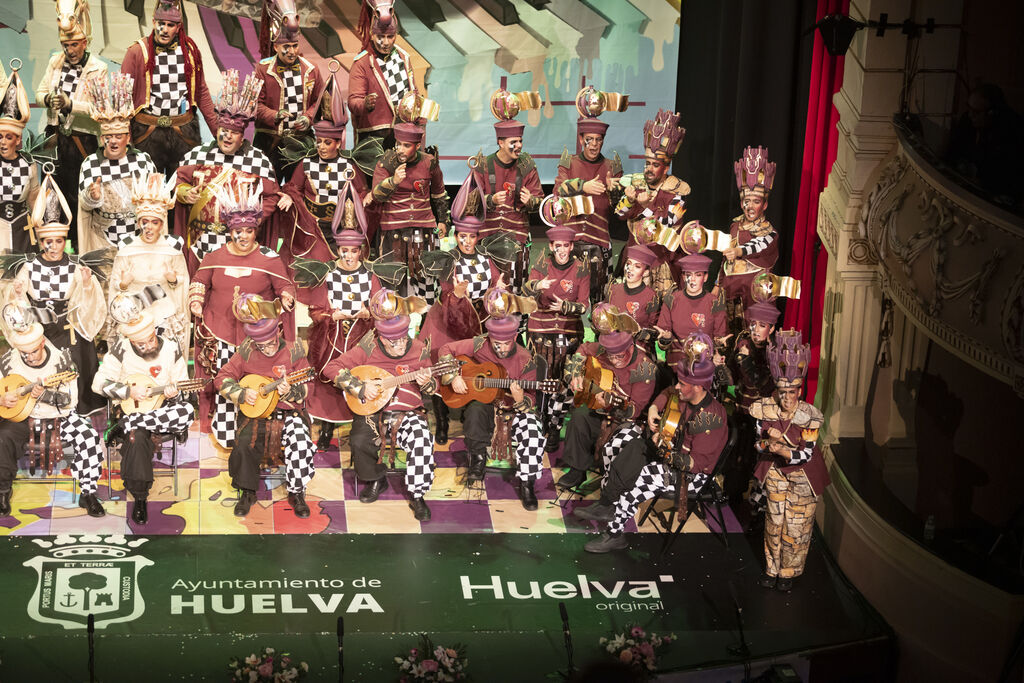 La cuarta jornada de semifinales del Carnaval de Huelva, en im&aacute;genes