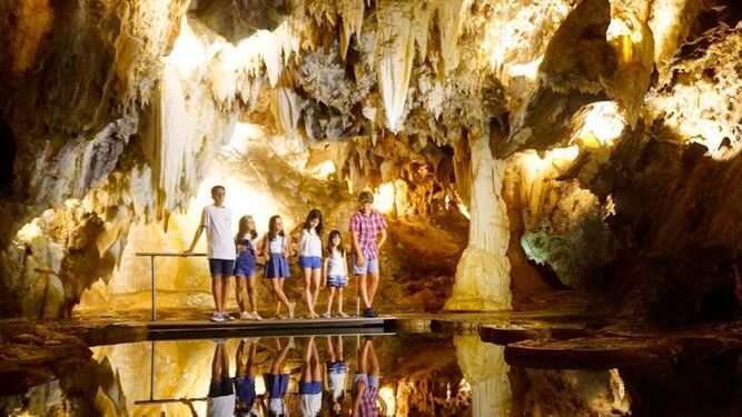 Jornadas formativas para guías de “turismo subterráneo” en Aracena