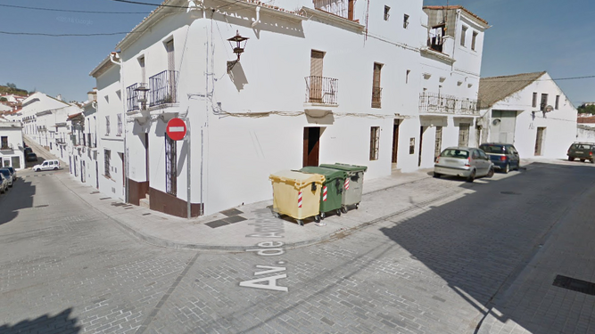 Cruce entre calle Cabezo y Avenida de Andalucía.