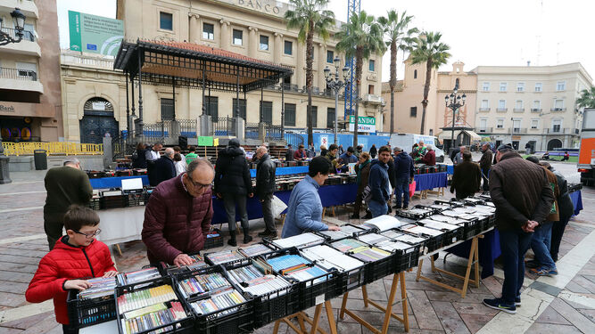 Ayre Solidario volverá a impulsar el Mercadillo del Libro en Huelva